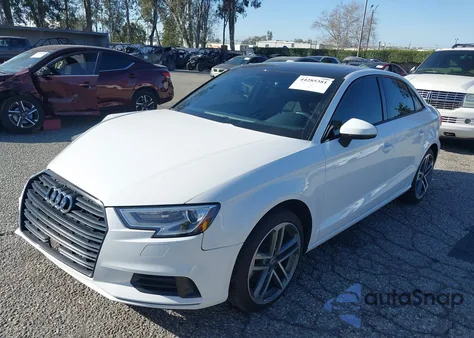 2020 Audi A3 Premium 40 Tfsi Front-Wheel Drive S Tronic z USA, uszkodzony, nr VIN WAUAUGFFXLA006011